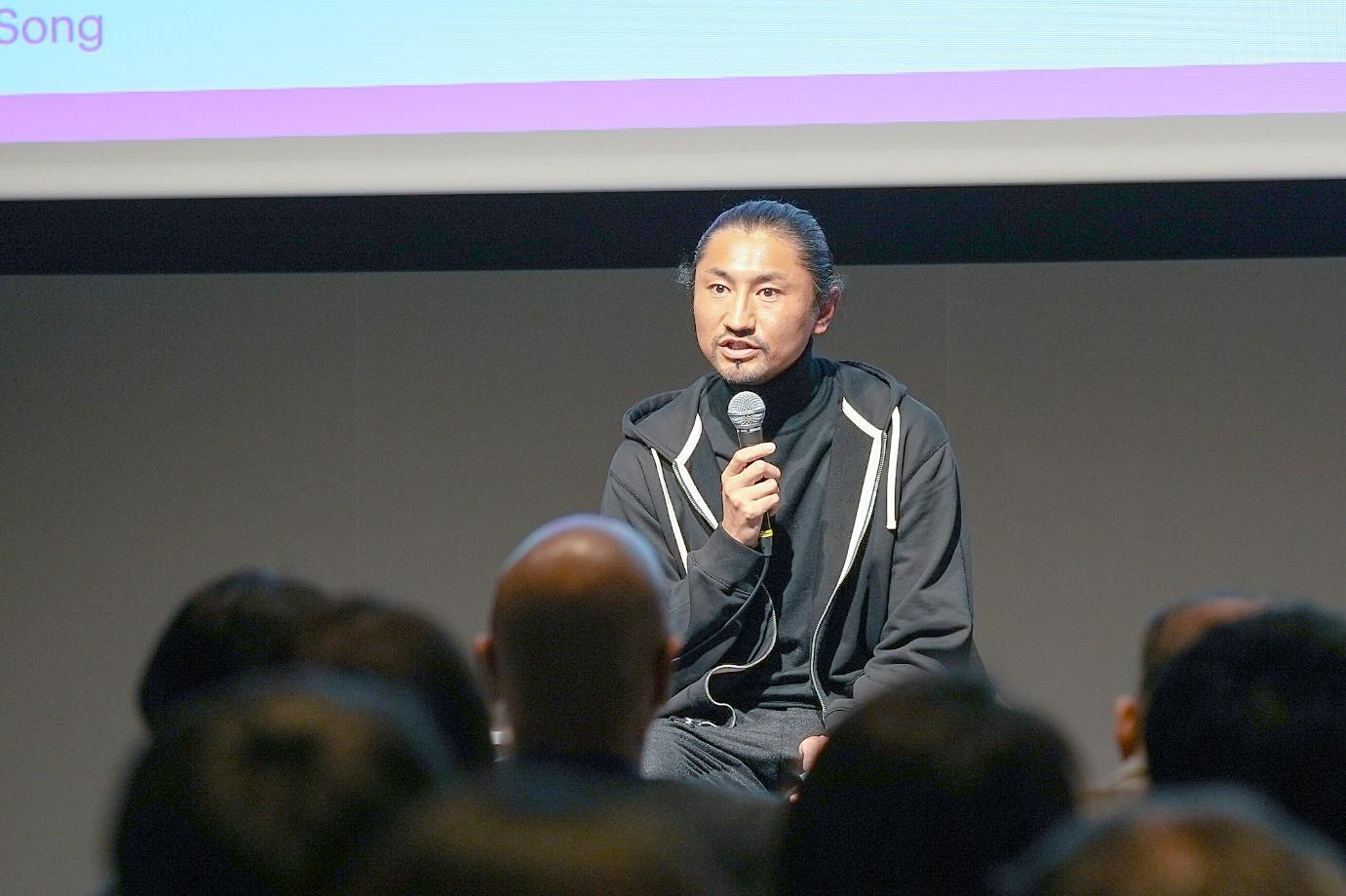 Accentureの松原 陽氏が登壇している様子