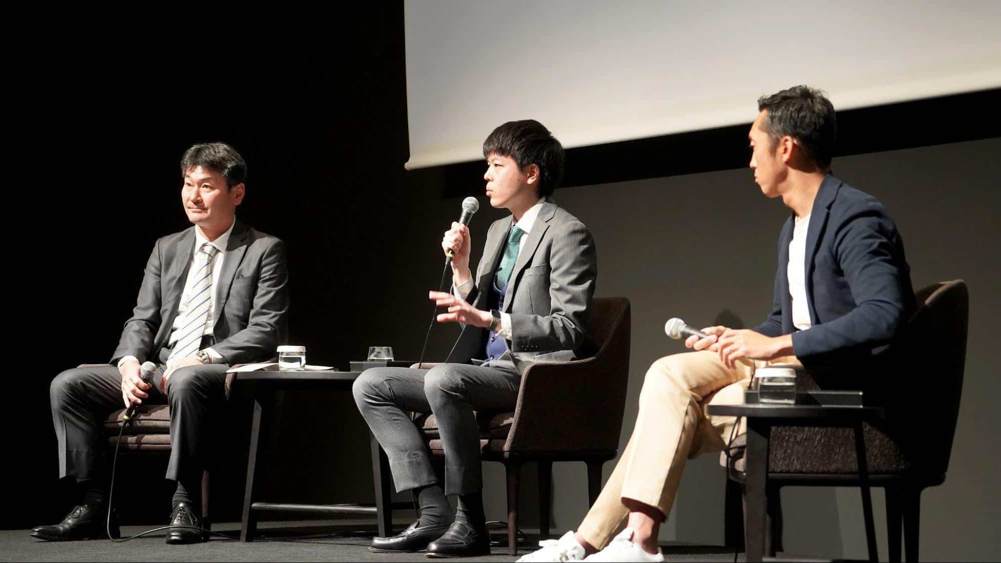 三井住友海上 CXデザイン部データマーケティングチーム 課長代理 柵木拓実氏、株式会社NTTデータ久下正史氏と黒木哲也氏