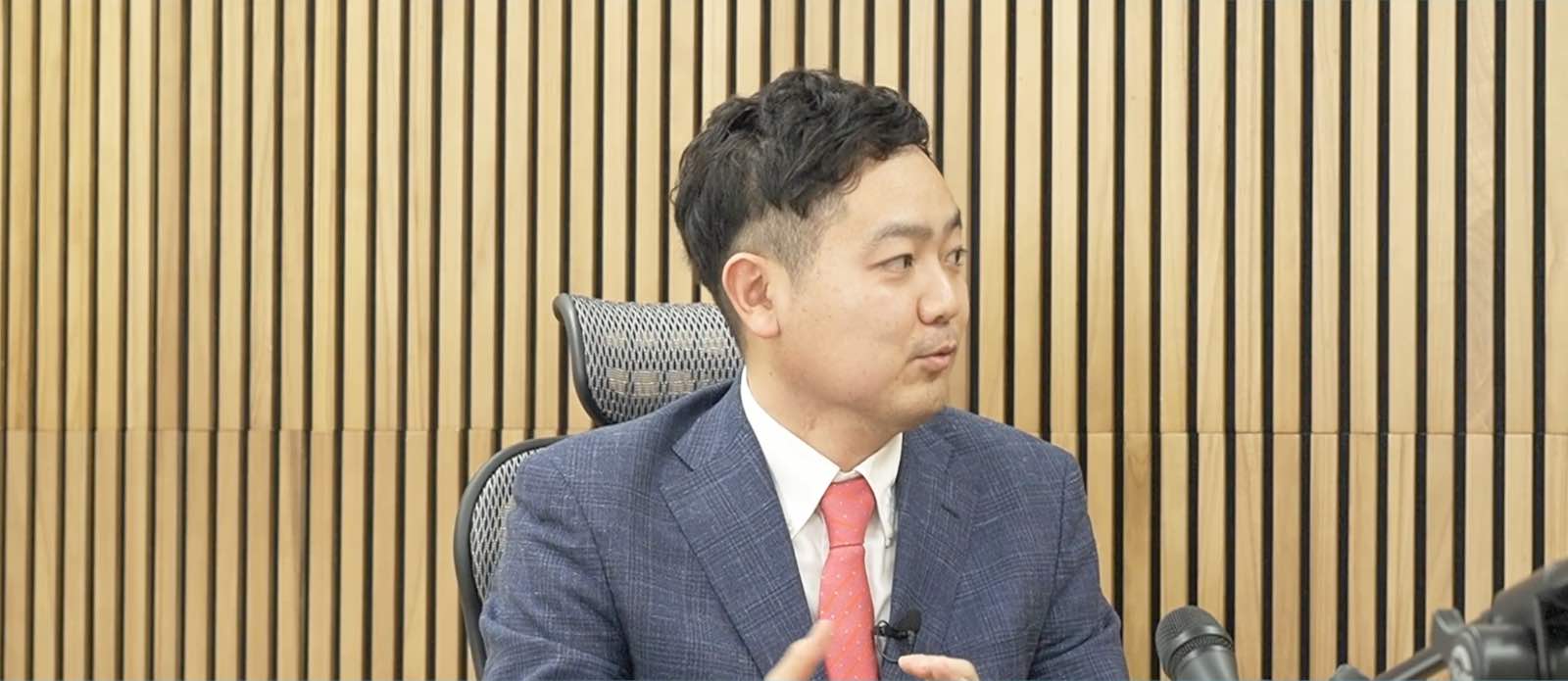 対談中写真：田井