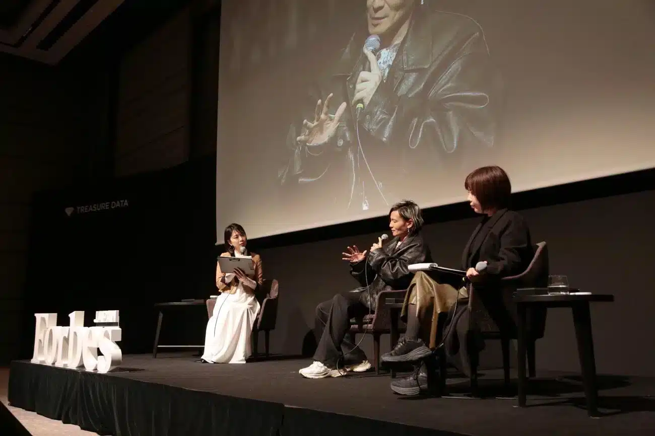 慶應義塾大学医学部 教授 宮田 裕章氏と、アーティスト・デザイナー 長谷川 愛氏のお写真