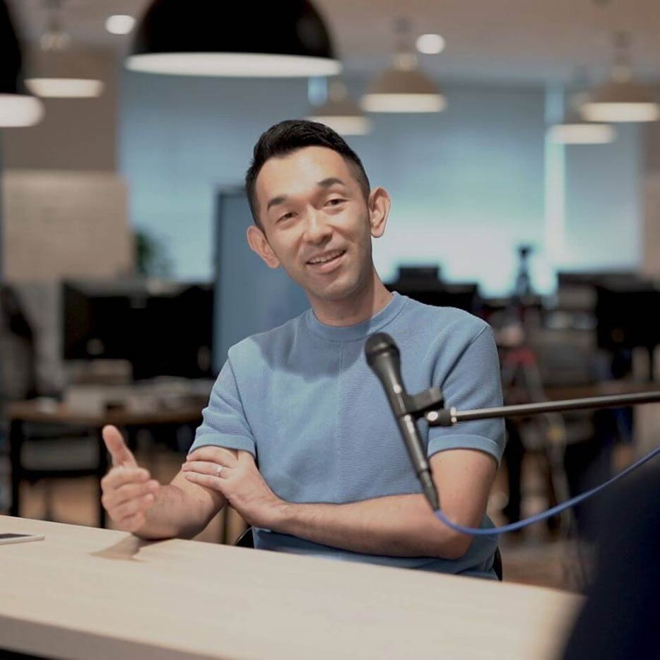 静厳さん、「DX」聞かされ疲れってどう思いますか？ - トレジャー